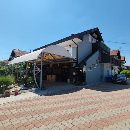 Relax Mm Banja Luka 호텔 외부 사진